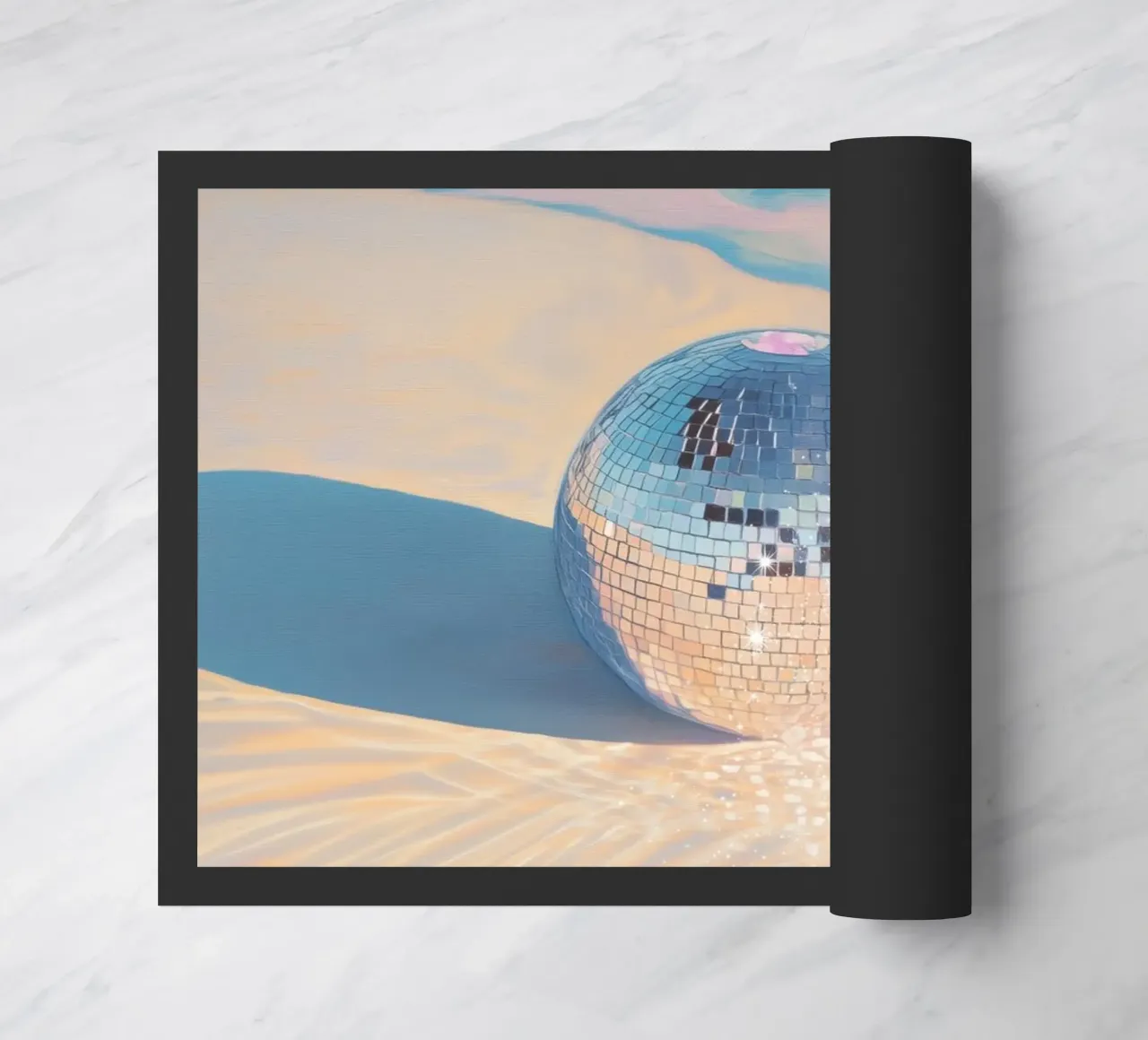 Ballo in discoteca sulla spiaggia di sabbia zerbino da Melloi Art Print