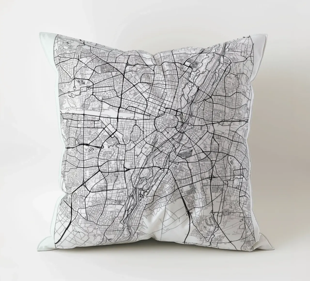 Munich Minimal decorative cushion by Hubert Roguski