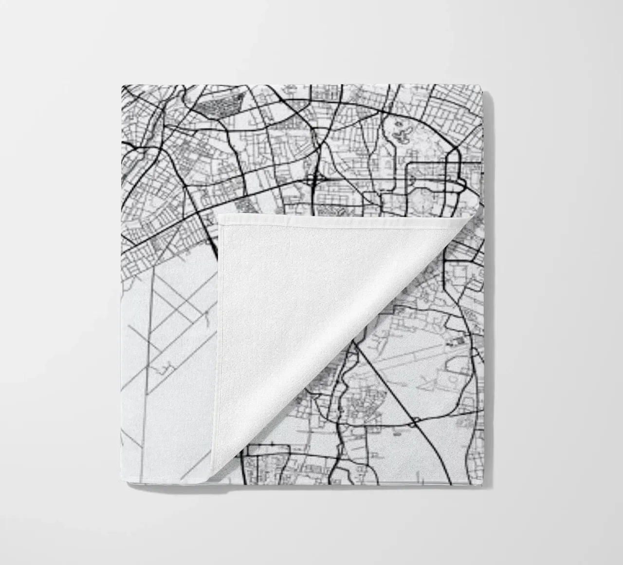 Munich Minimal telo mare da Hubert Roguski