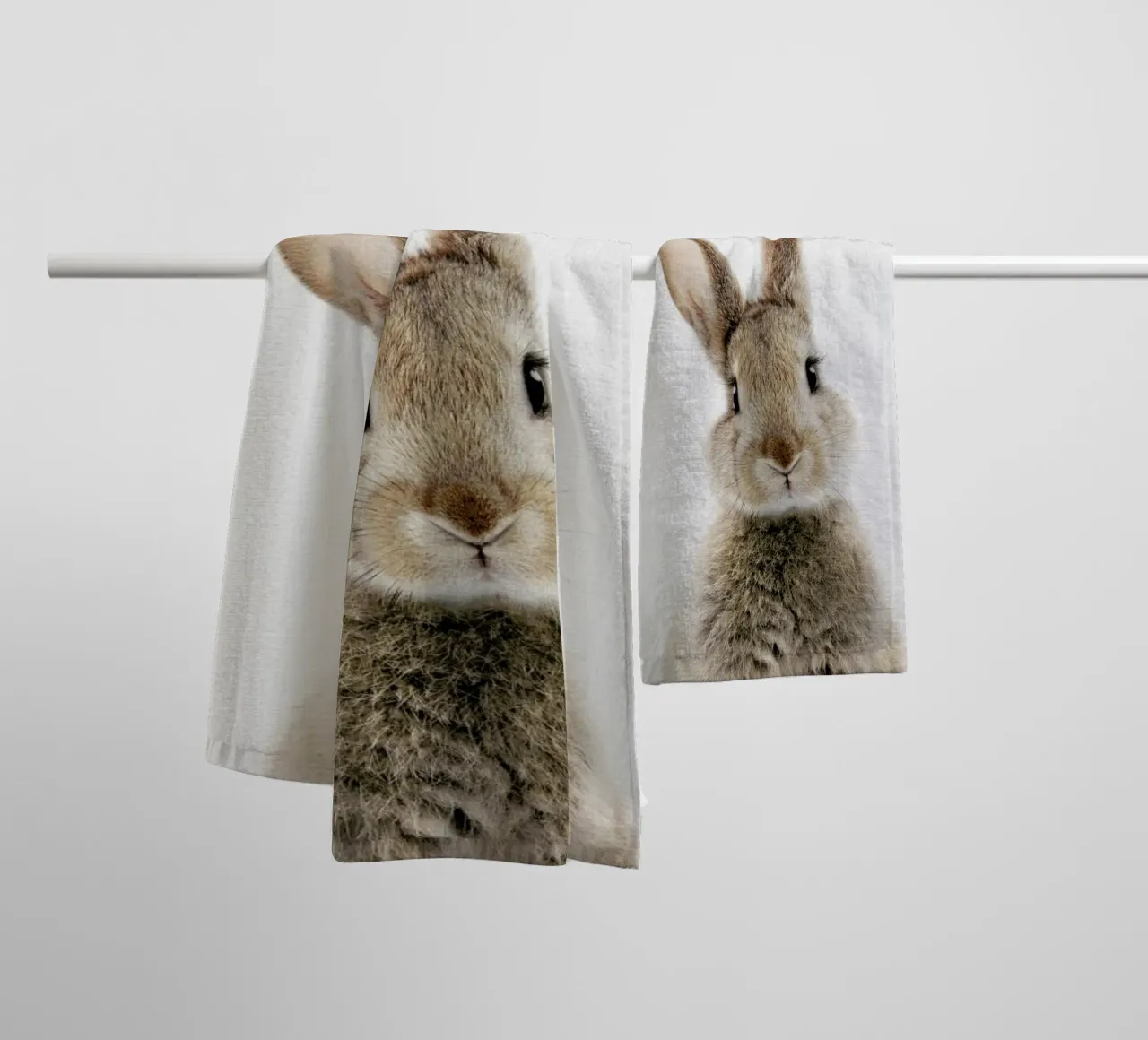 Peekaboo Bunny asciugamano da bagno da Lila x Lola