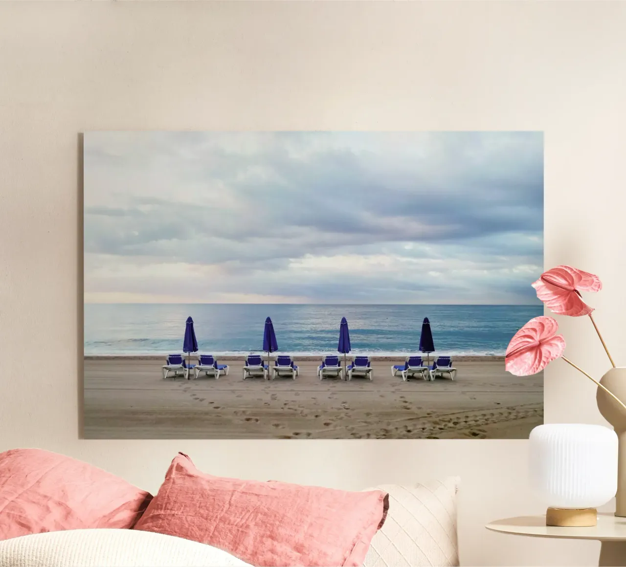 Off Season plexiglass da Maria Sattrup