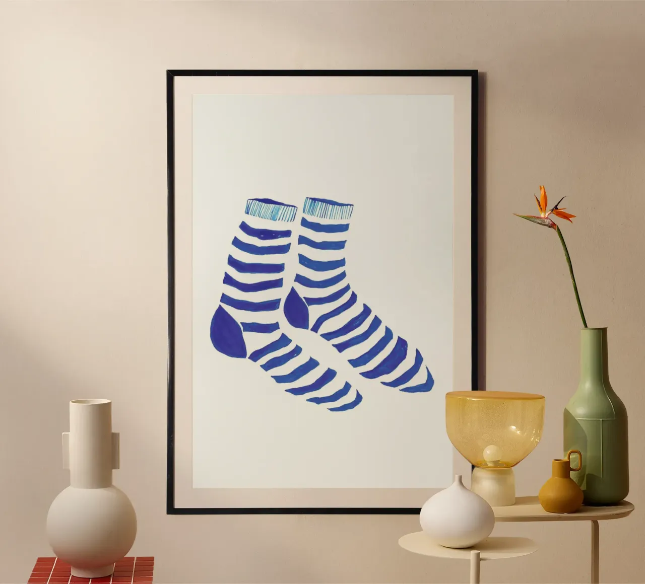 Striped Socks poster con telaio in legno da Atelier Mave