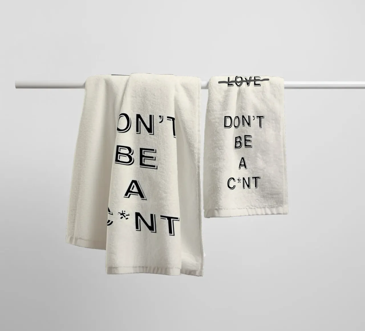 Vive, Ríe, No seas un C*nt toalla de baño de Proper job studio