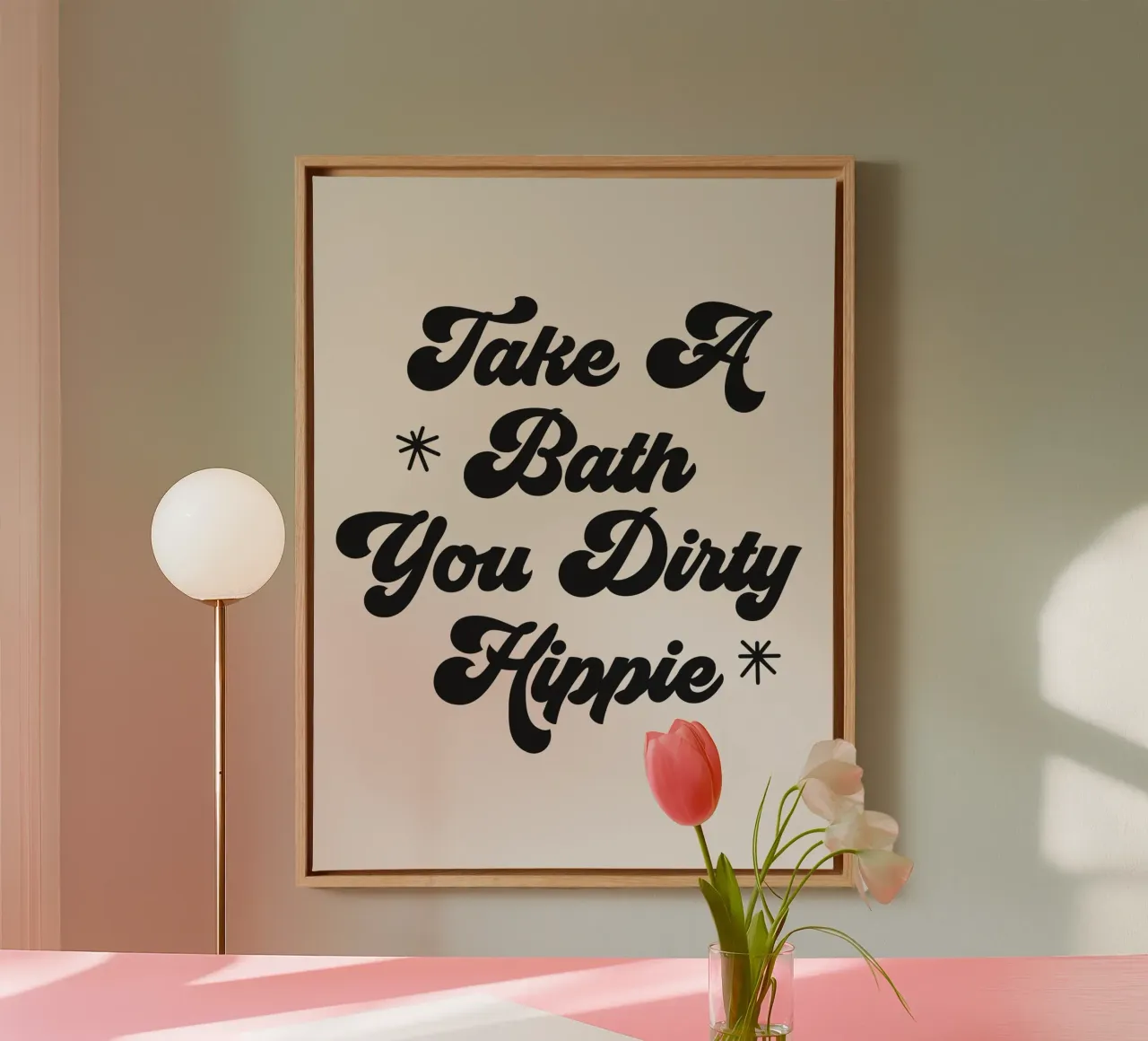 Take A Bath You Dirty Hippie quote (Date un baño, hippie sucio) lienzo con Marco flotante de Paigaam Studio