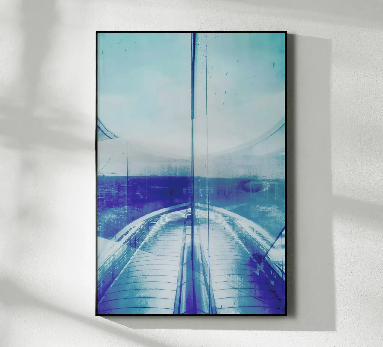 Reflection Blue plexiglass da Maria Sattrup