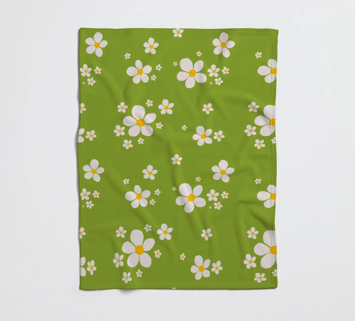 Daisy retro spring pattern fleece blanket by Studio Patruschka