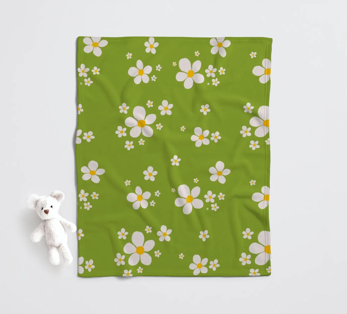 Daisy retro spring pattern fleece blanket by Studio Patruschka