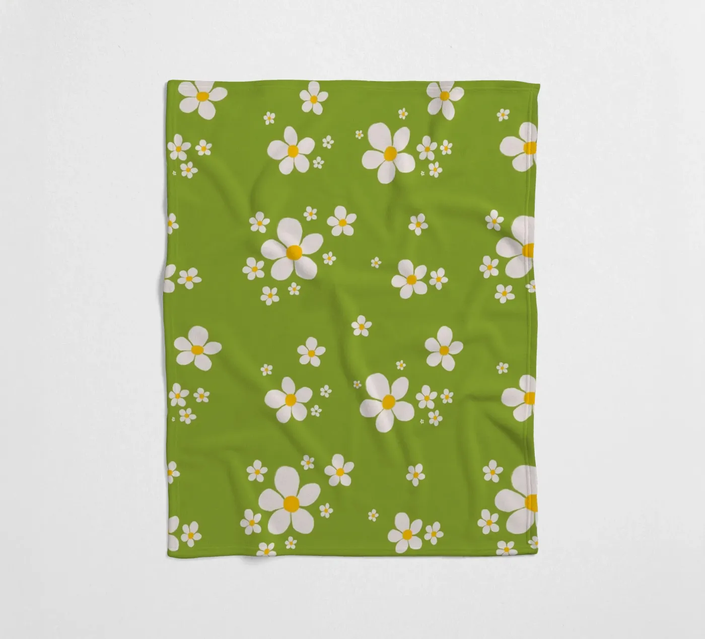Daisy retro spring pattern fleece blanket by Studio Patruschka
