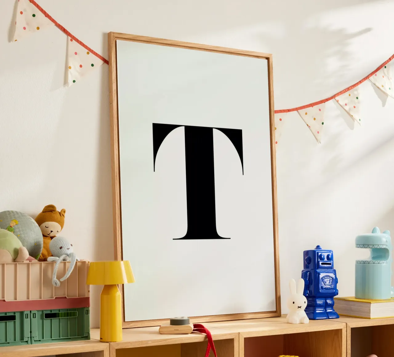 T plexiglass da Mottos by Sinan Saydik