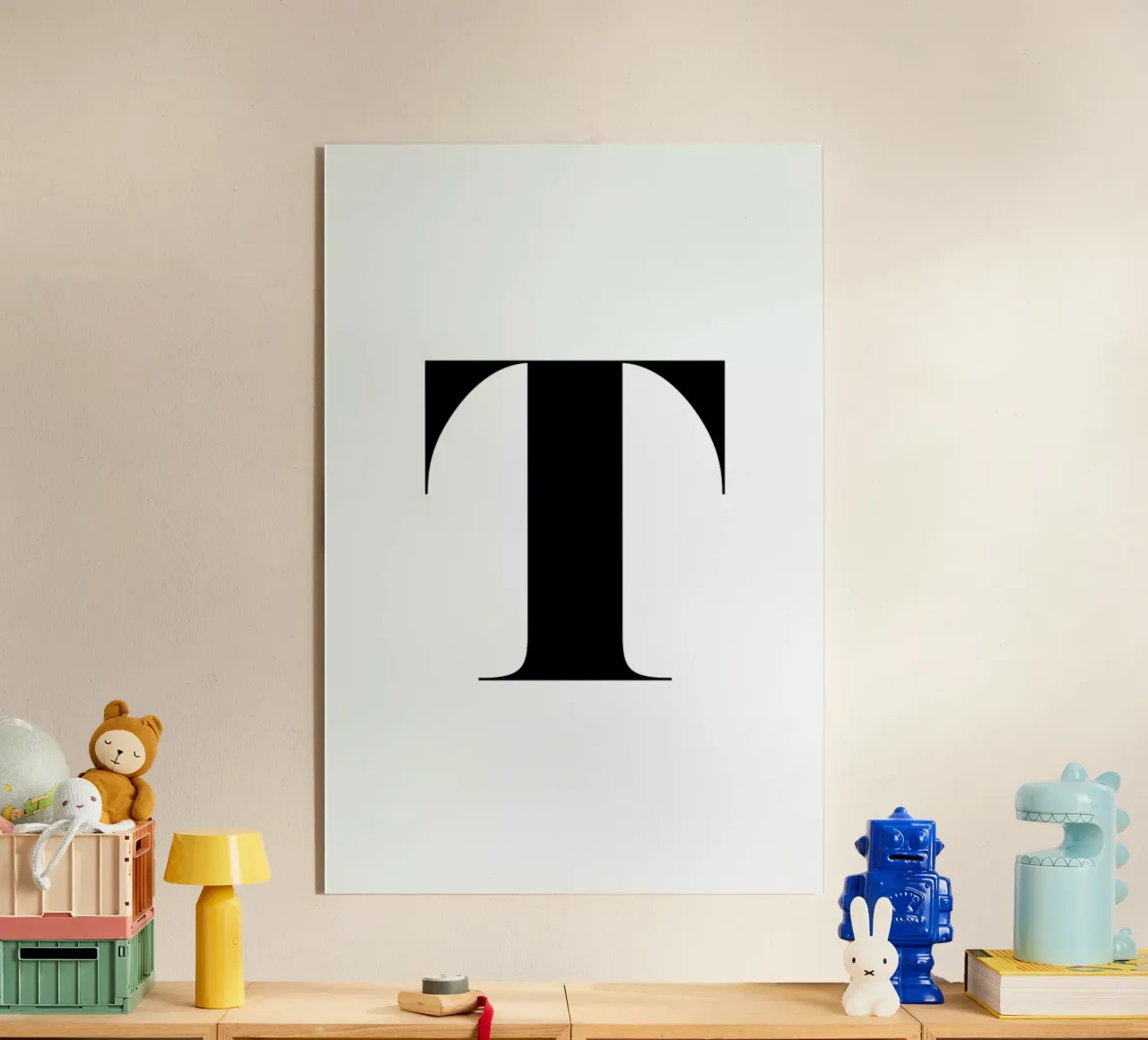 T plexiglass da Mottos by Sinan Saydik