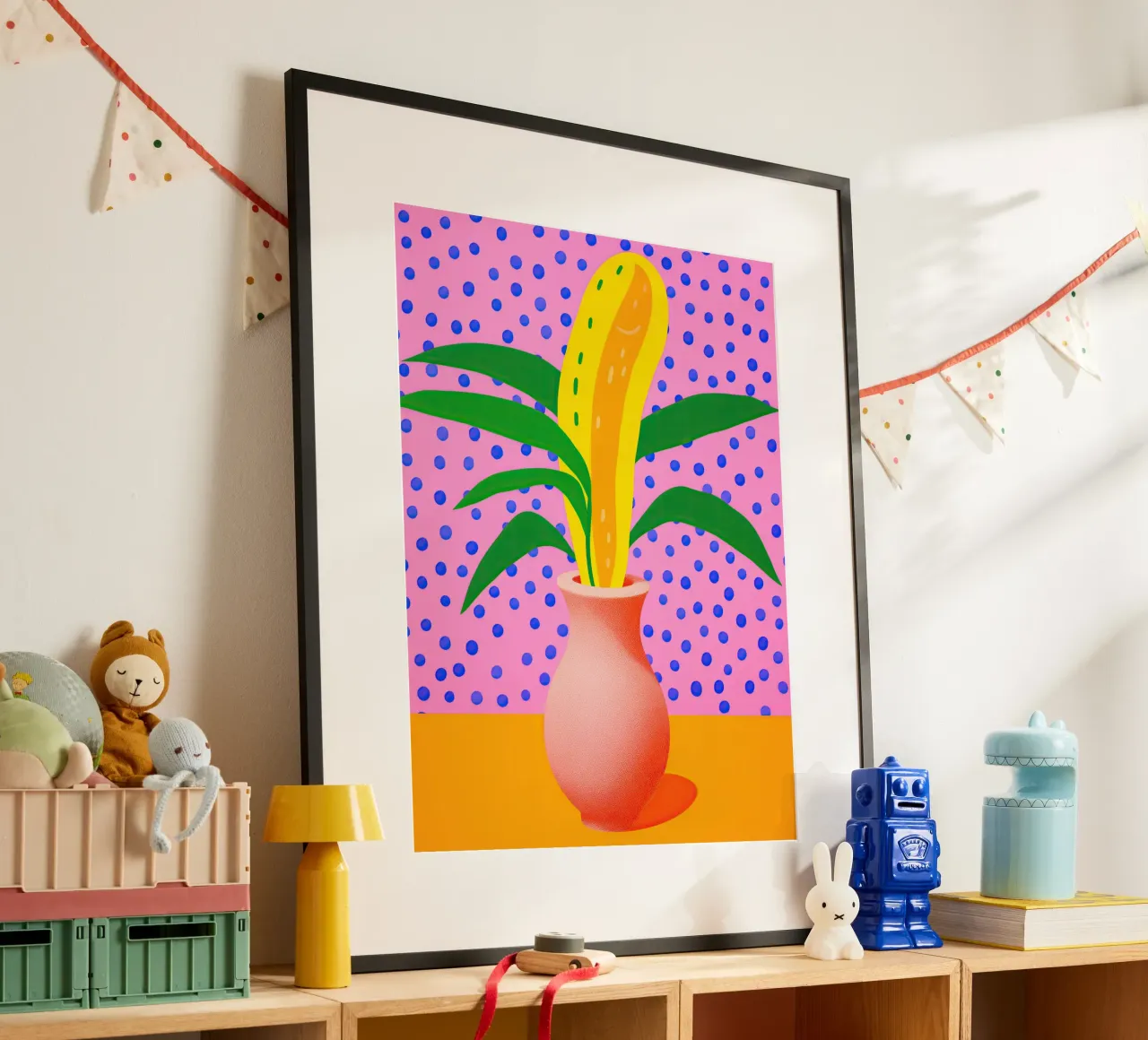 Natura morta pop art di fiori fantasia in rosa poster con telaio in plastica da Autofocus