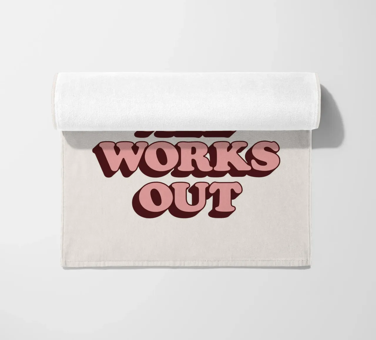 Wat als alles goed komt Retro Optimistisch Inspirerend Type strandhanddoek van THE MOTIVATED TYPE