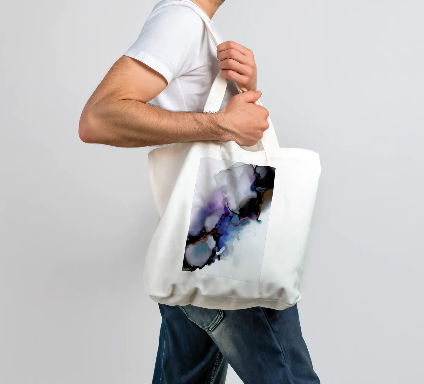 Depth tote bag by Larissa van der Laan