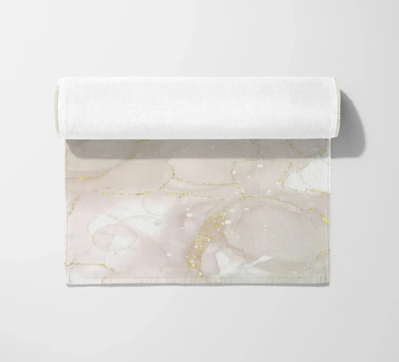 Marmo marrone con linea e scintillio d'oro telo mare da mitaco