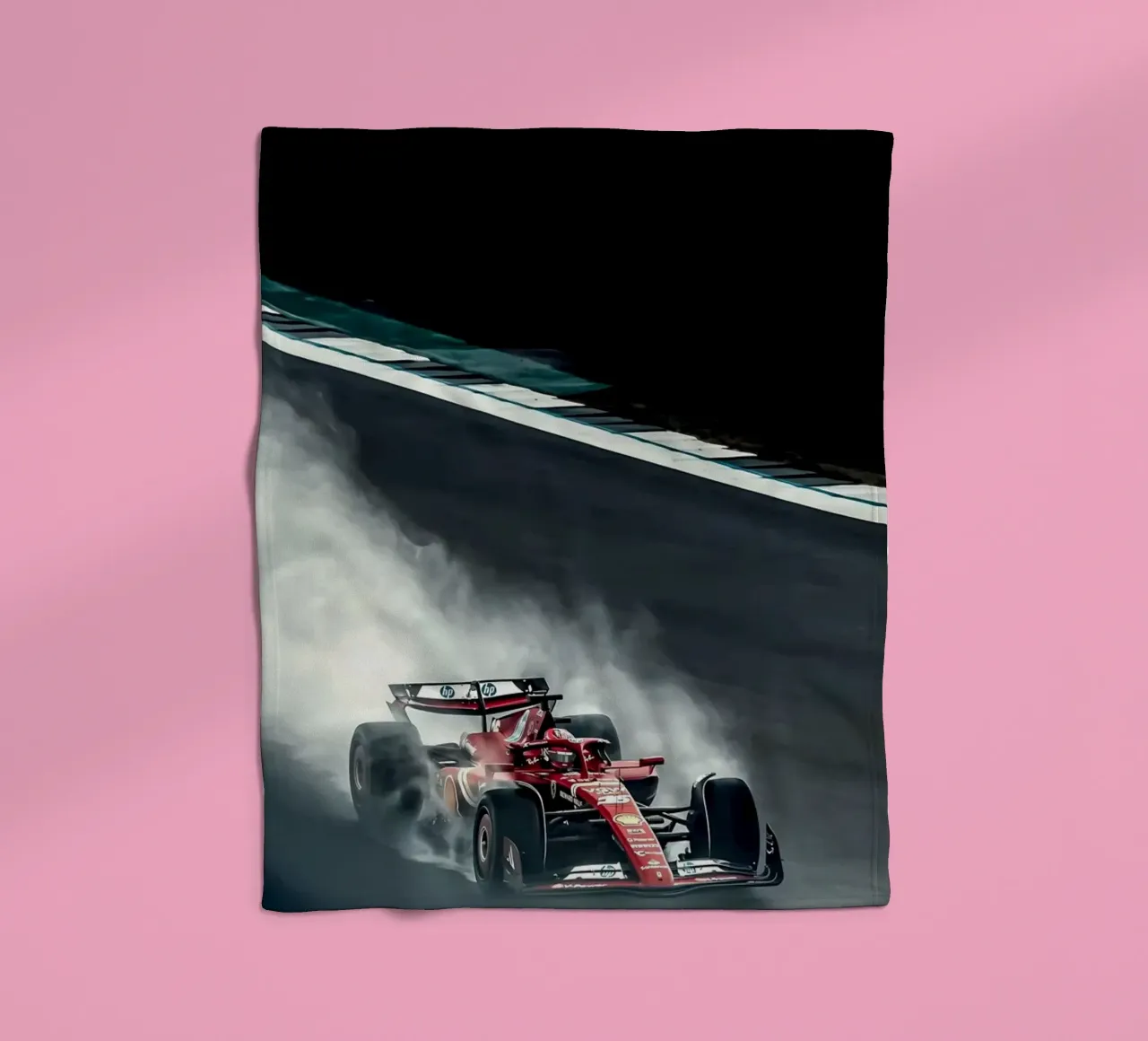 auto f1 coperta in pile da mitaco