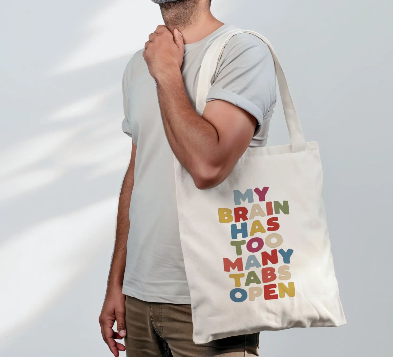 My Brain Has Too Many Tabs Open Typography Quote Print Jutebeutel von THE MOTIVATED TYPE