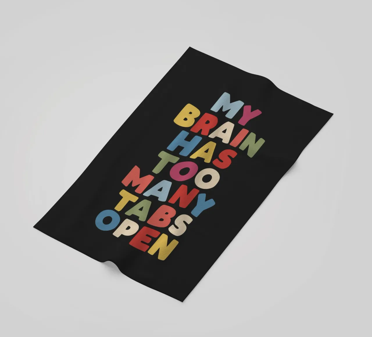 Mon cerveau a trop d'onglets ouverts Typographie Citation Print serviette de plage de THE MOTIVATED TYPE