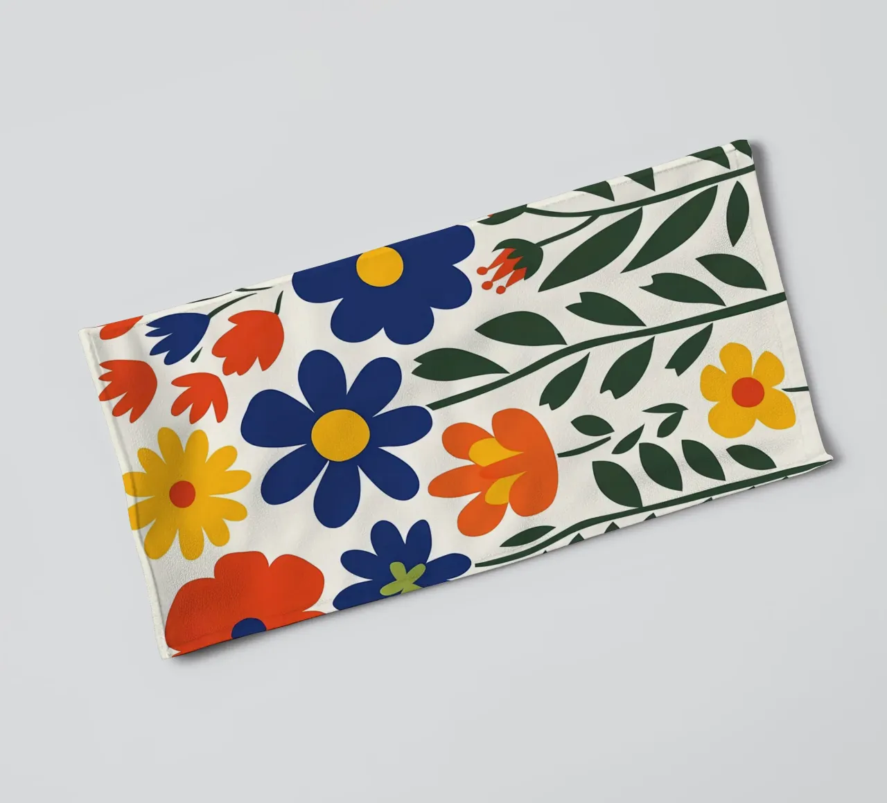 Fiori popolari colorati asciugamano da bagno da IamHomeStudio