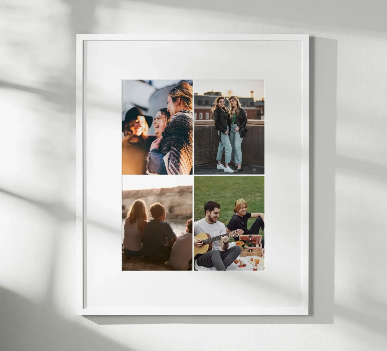 4 Photos poster da we line studio - design