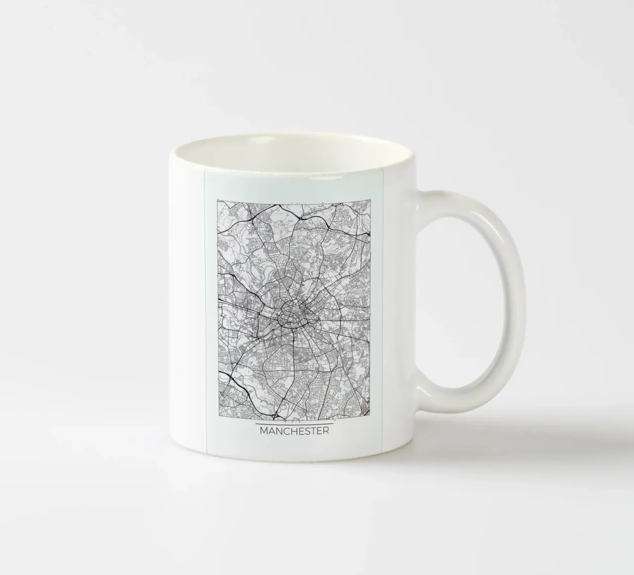 Manchester Minimal Keramik Tasse von Hubert Roguski