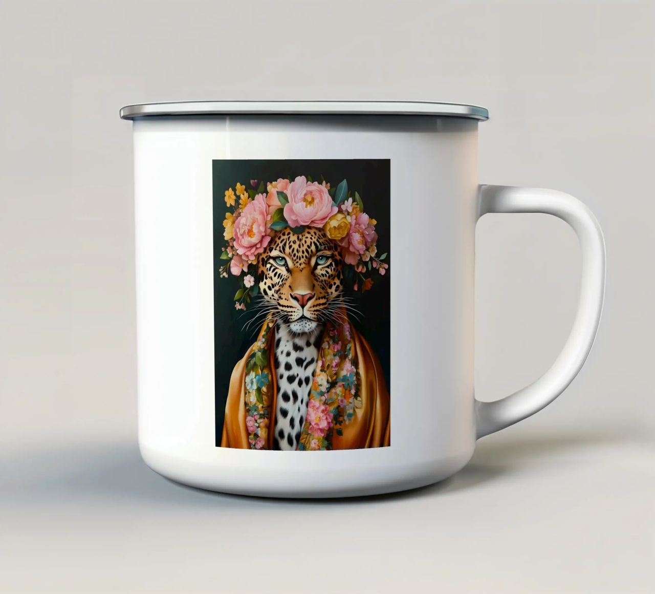 Leopardo in ghirlanda floreale tazza in smalto da Olga Wildrose