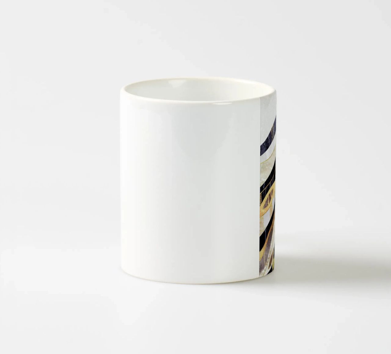 Earth Treasure tazza in ceramica da Elisabeth Fredriksson