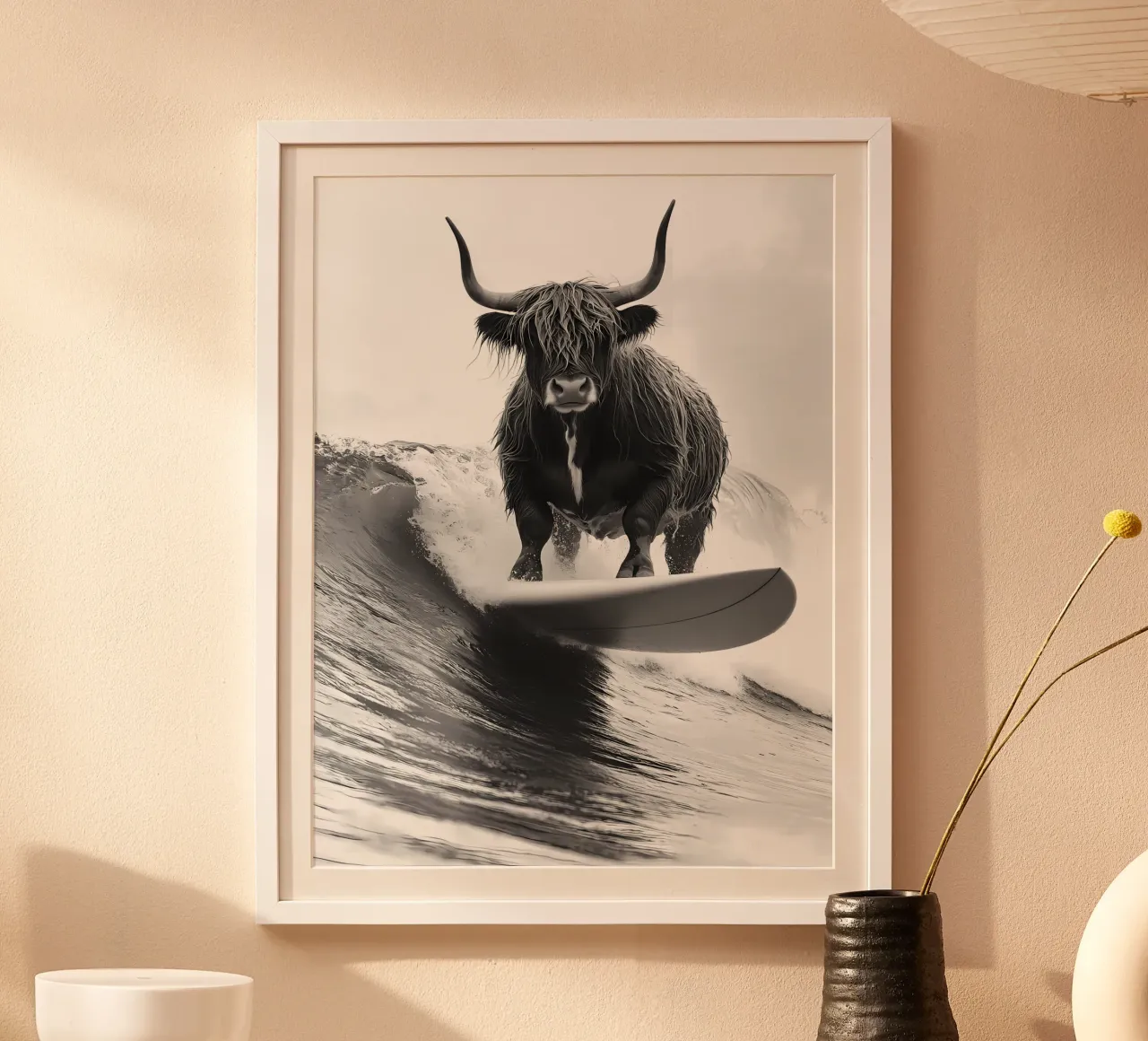 Mucca da surf dell'Altopiano poster da IamHomeStudio