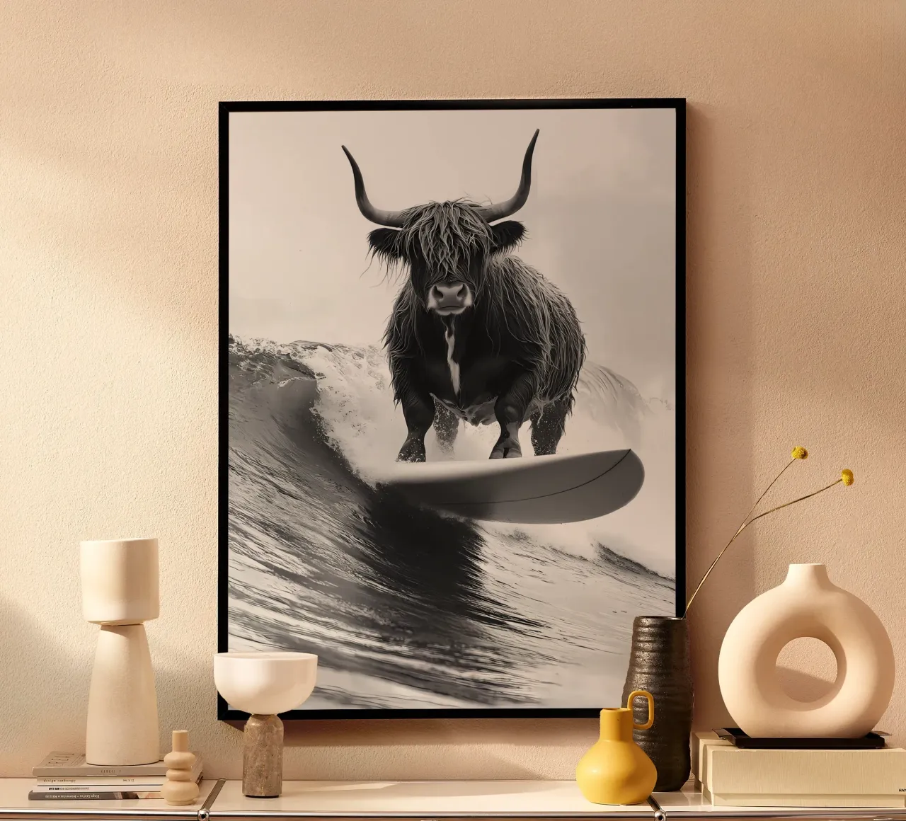 Mucca da surf dell'Altopiano poster da IamHomeStudio