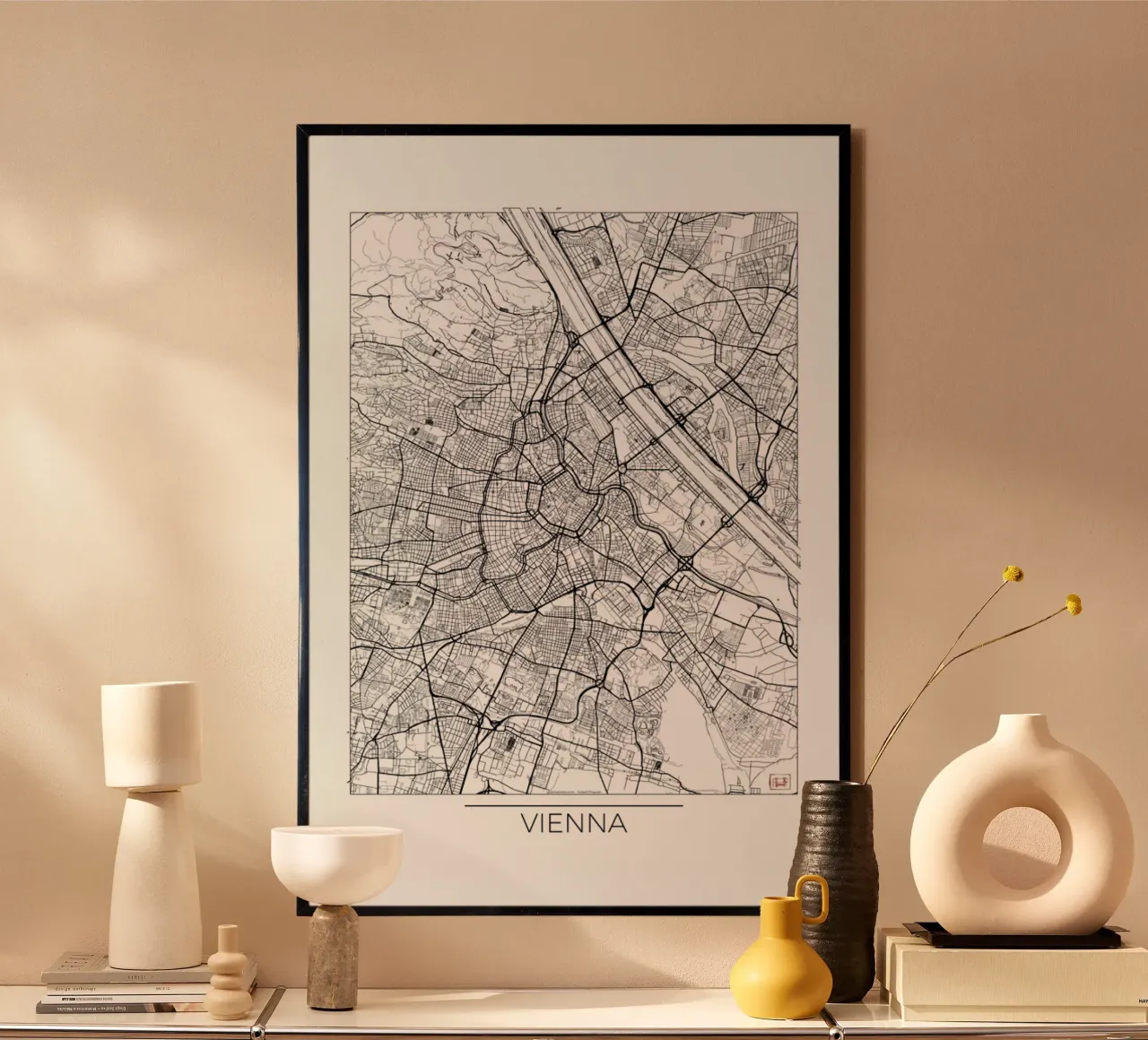 Vienna Minimal poster con telaio in legno da Hubert Roguski