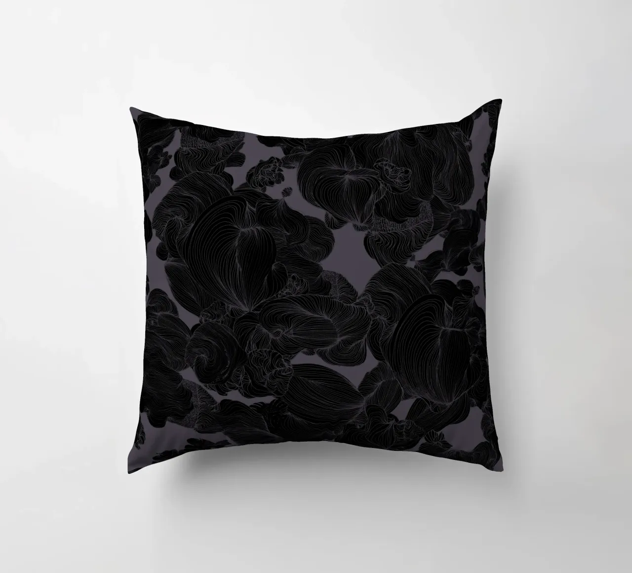 orchidea nera cuscino da Giulio Iurissevich