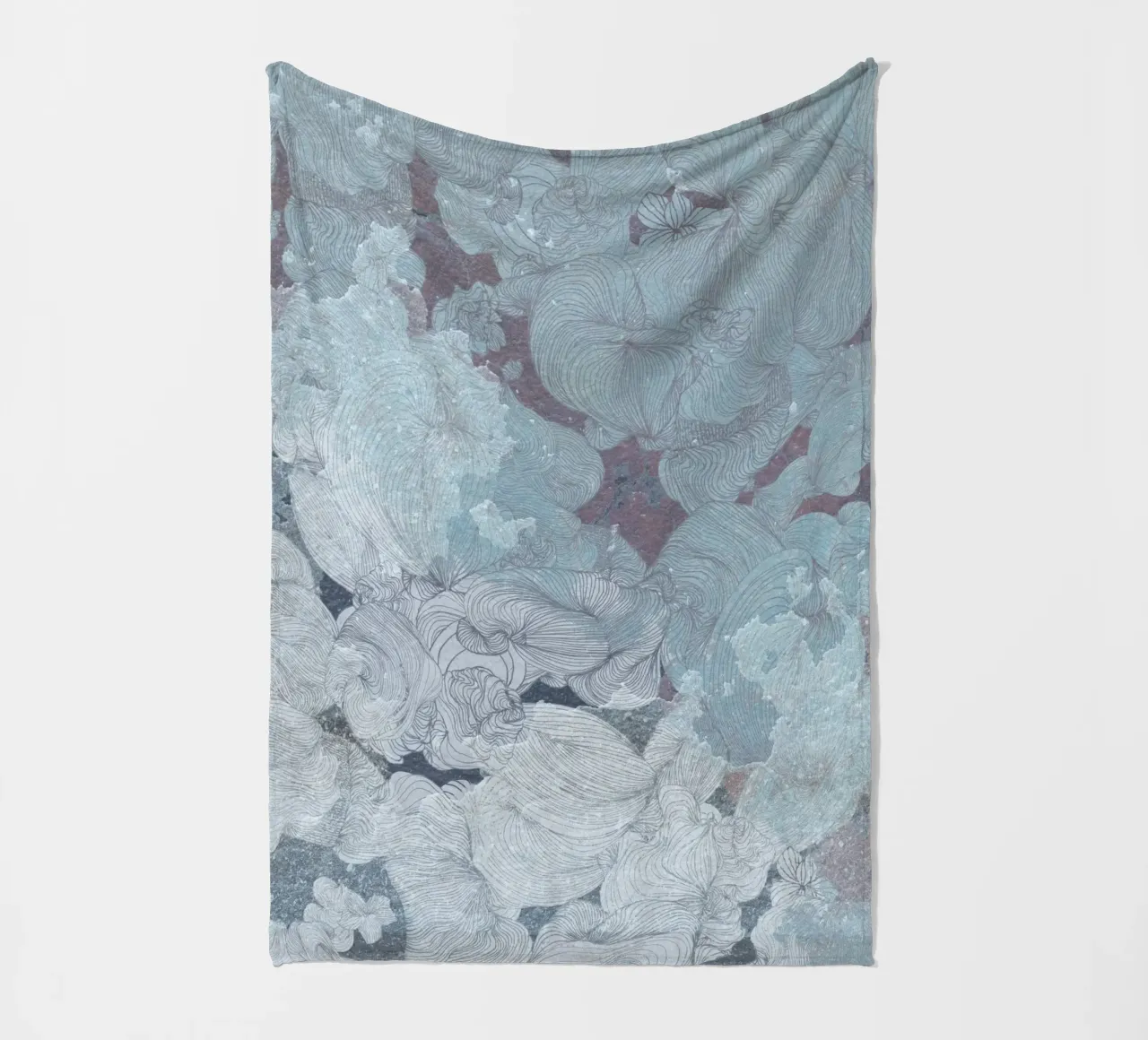 clouds Fleecedecke von Giulio Iurissevich