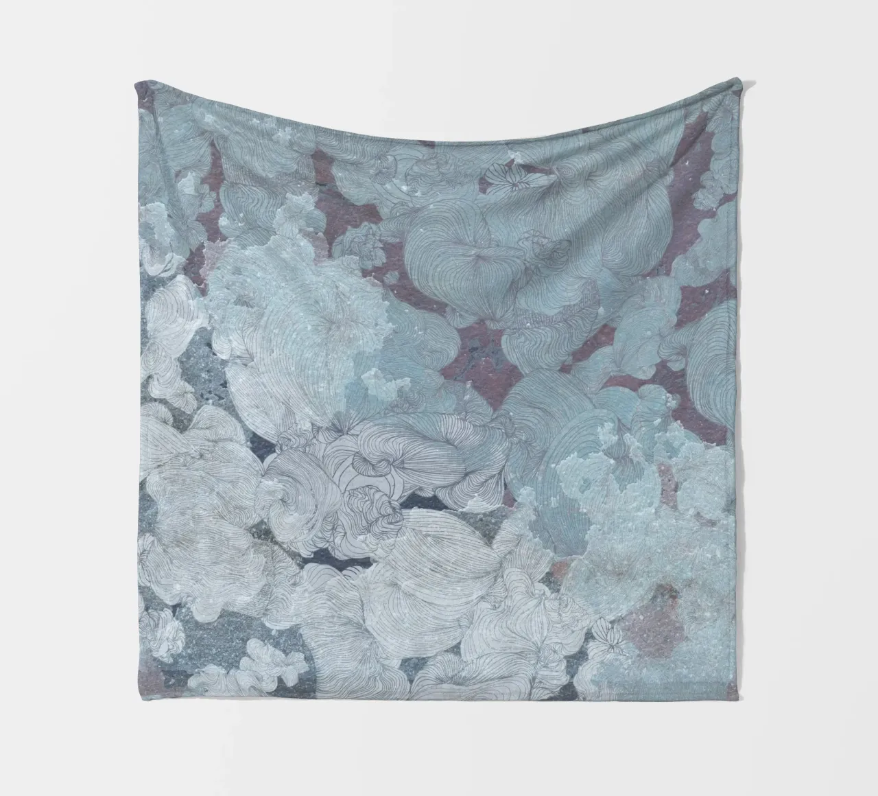 clouds Fleecedecke von Giulio Iurissevich