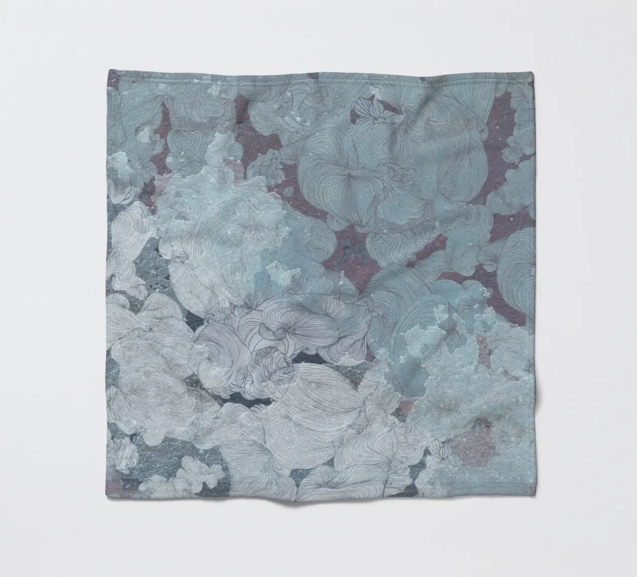 clouds Fleecedecke von Giulio Iurissevich