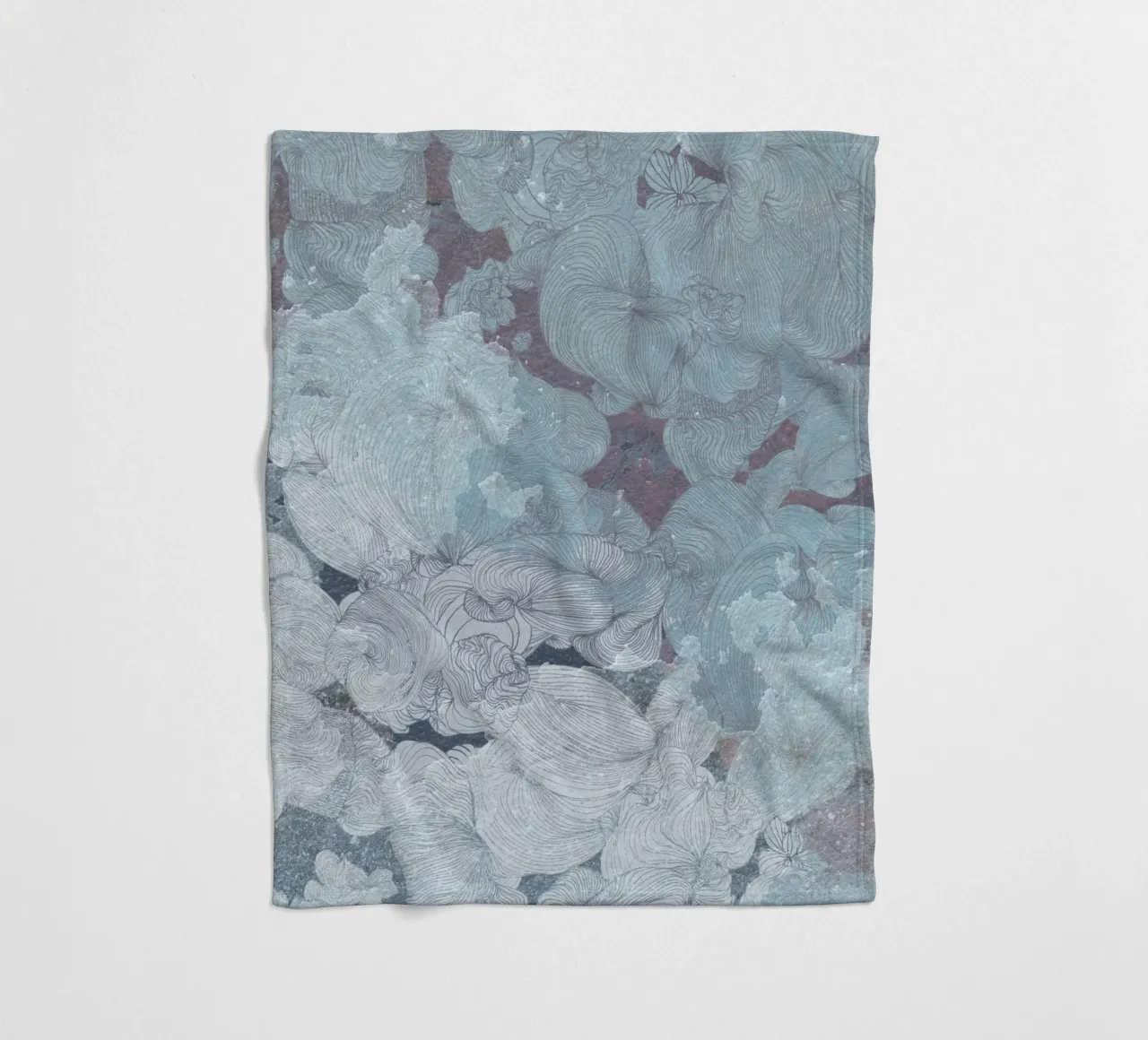 clouds Fleecedecke von Giulio Iurissevich