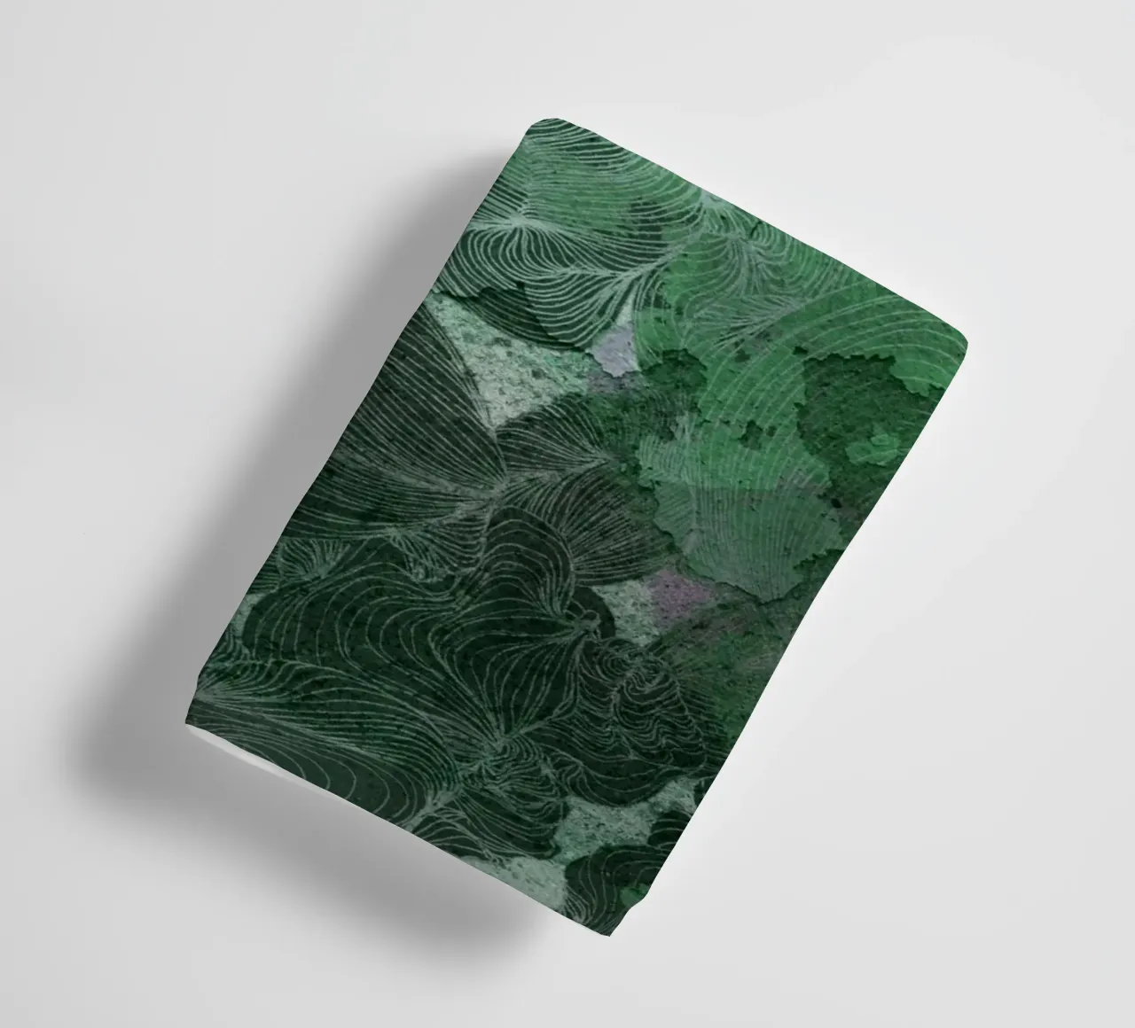 green serviette de bain de Giulio Iurissevich