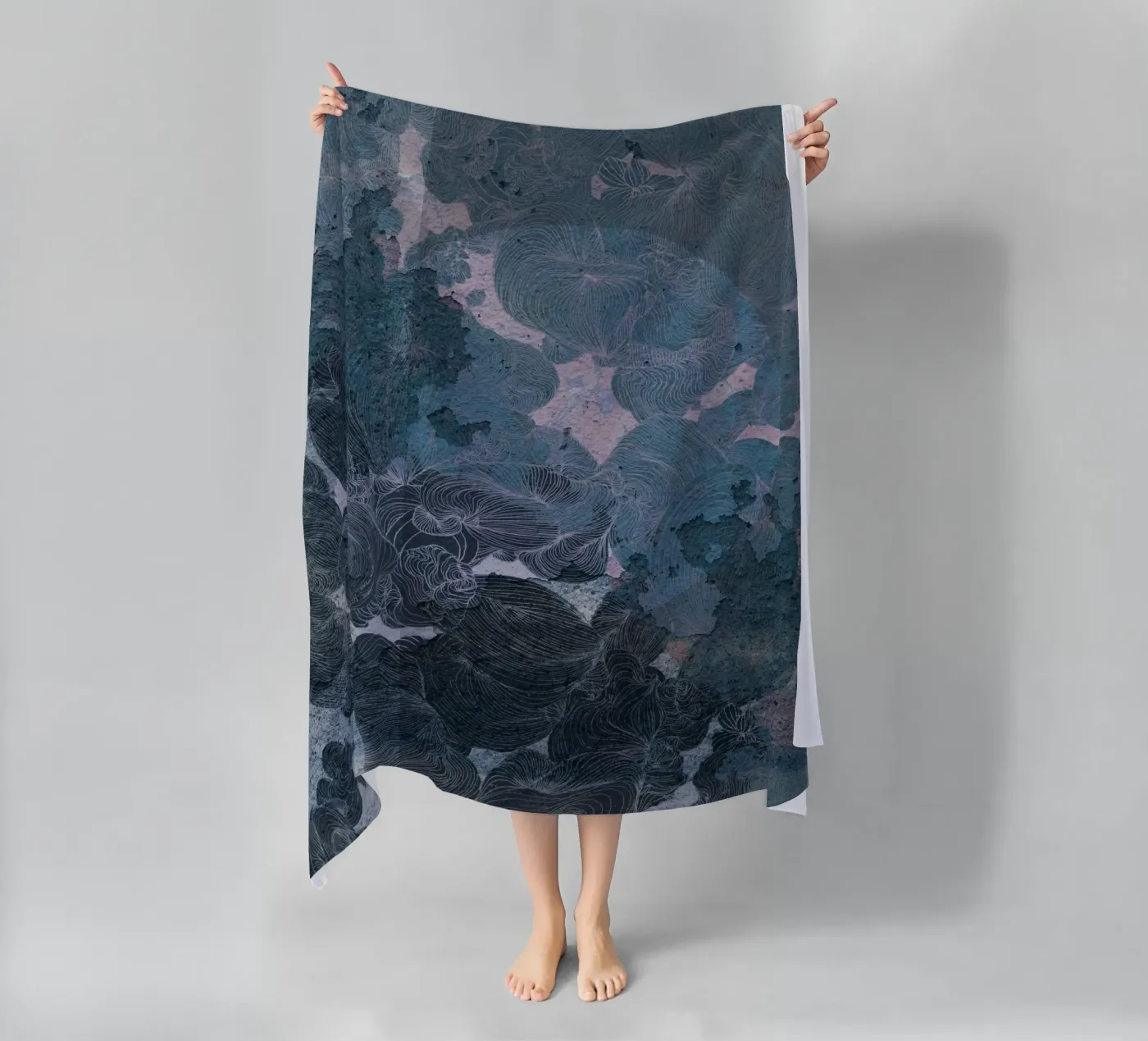 mare2... strandhanddoek van Giulio Iurissevich