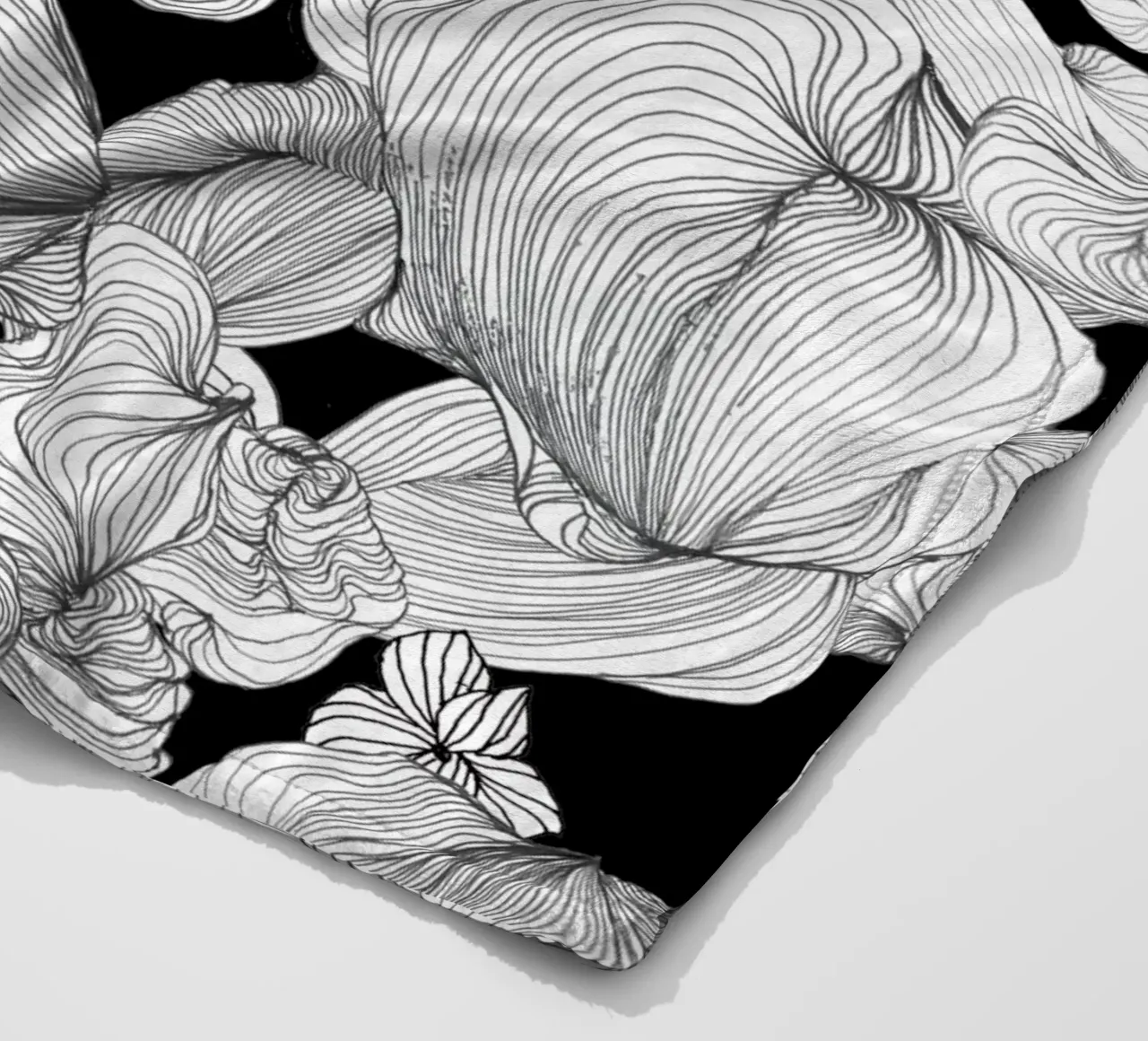 clouds222 Fleecedecke von Giulio Iurissevich