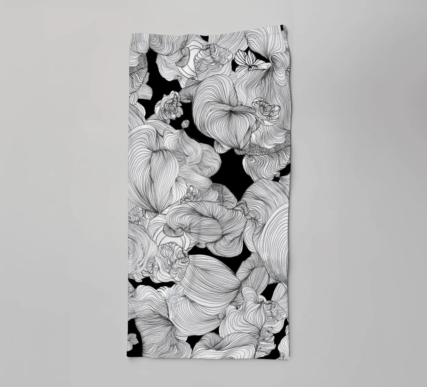 clouds222 towel by Giulio Iurissevich