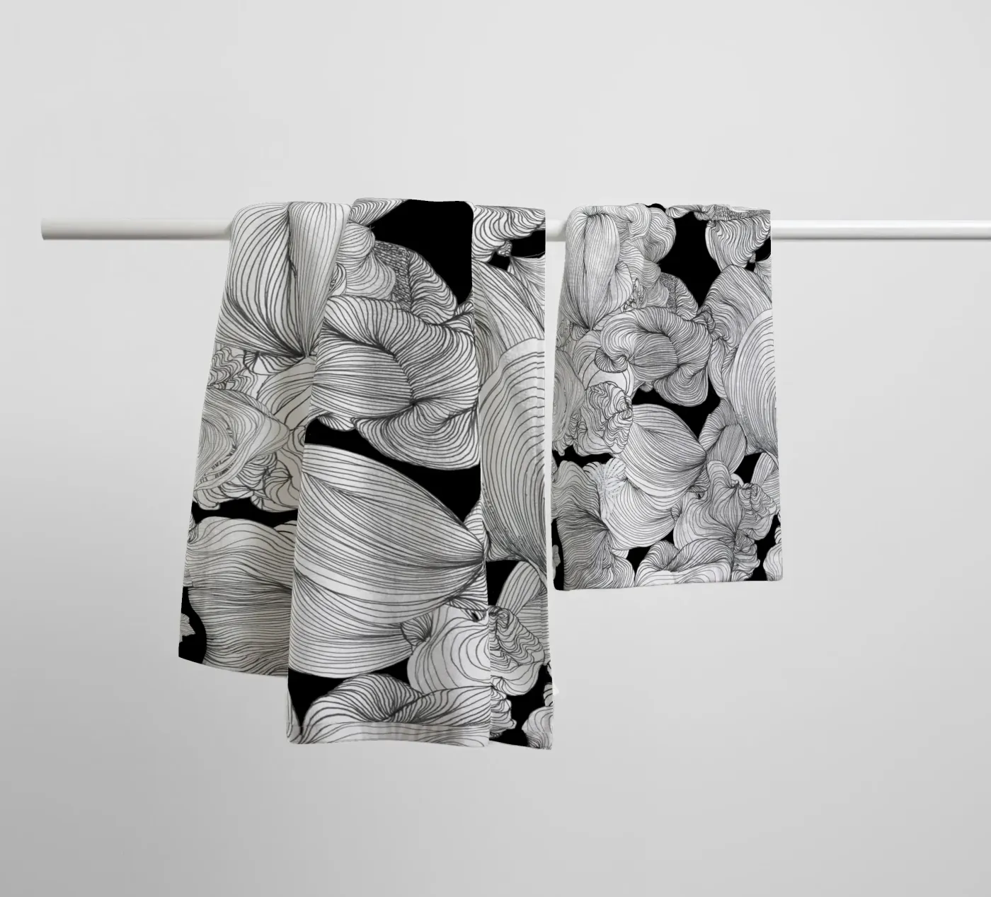 clouds222 towel by Giulio Iurissevich