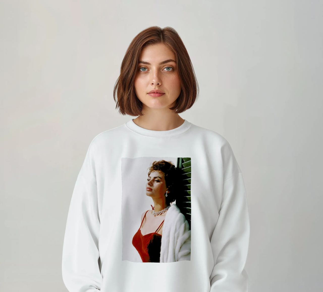 Sophia Loren in Red sudadera de Gallery Print and Art Limited