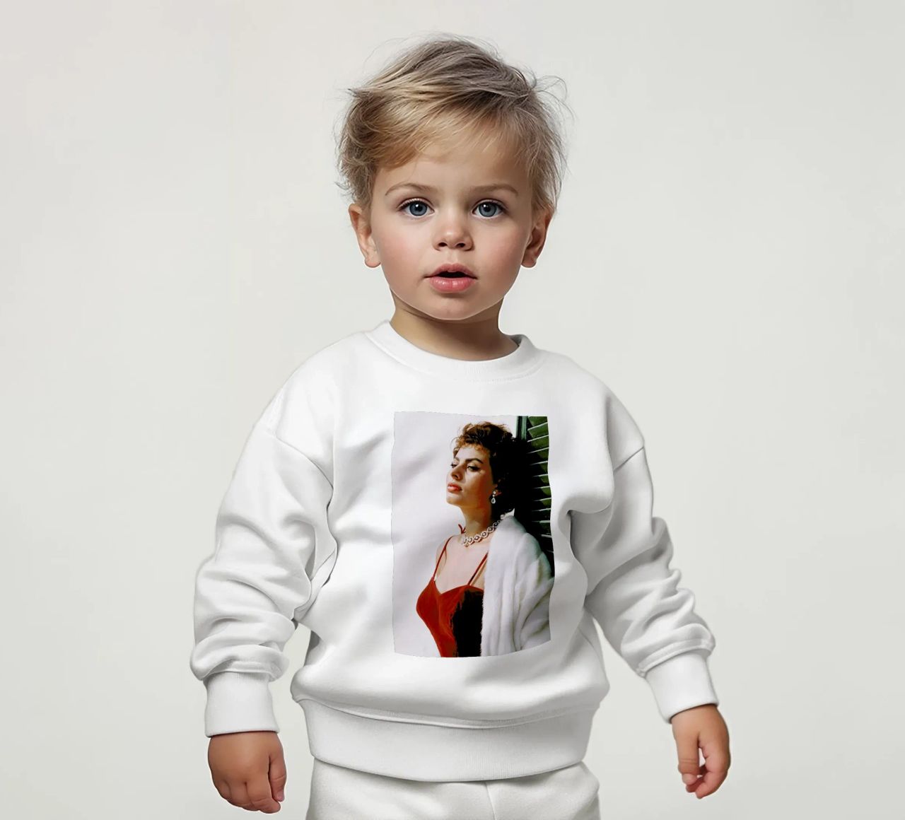 Sophia Loren in Red sudadera de bebé de Gallery Print and Art Limited
