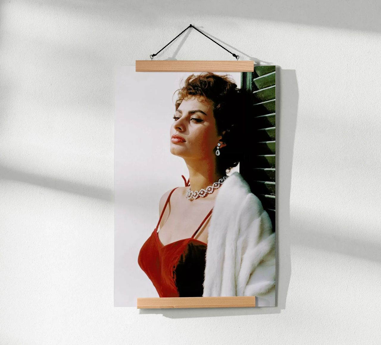 Sophia Loren in Red hahnemühle de Gallery Print and Art Limited