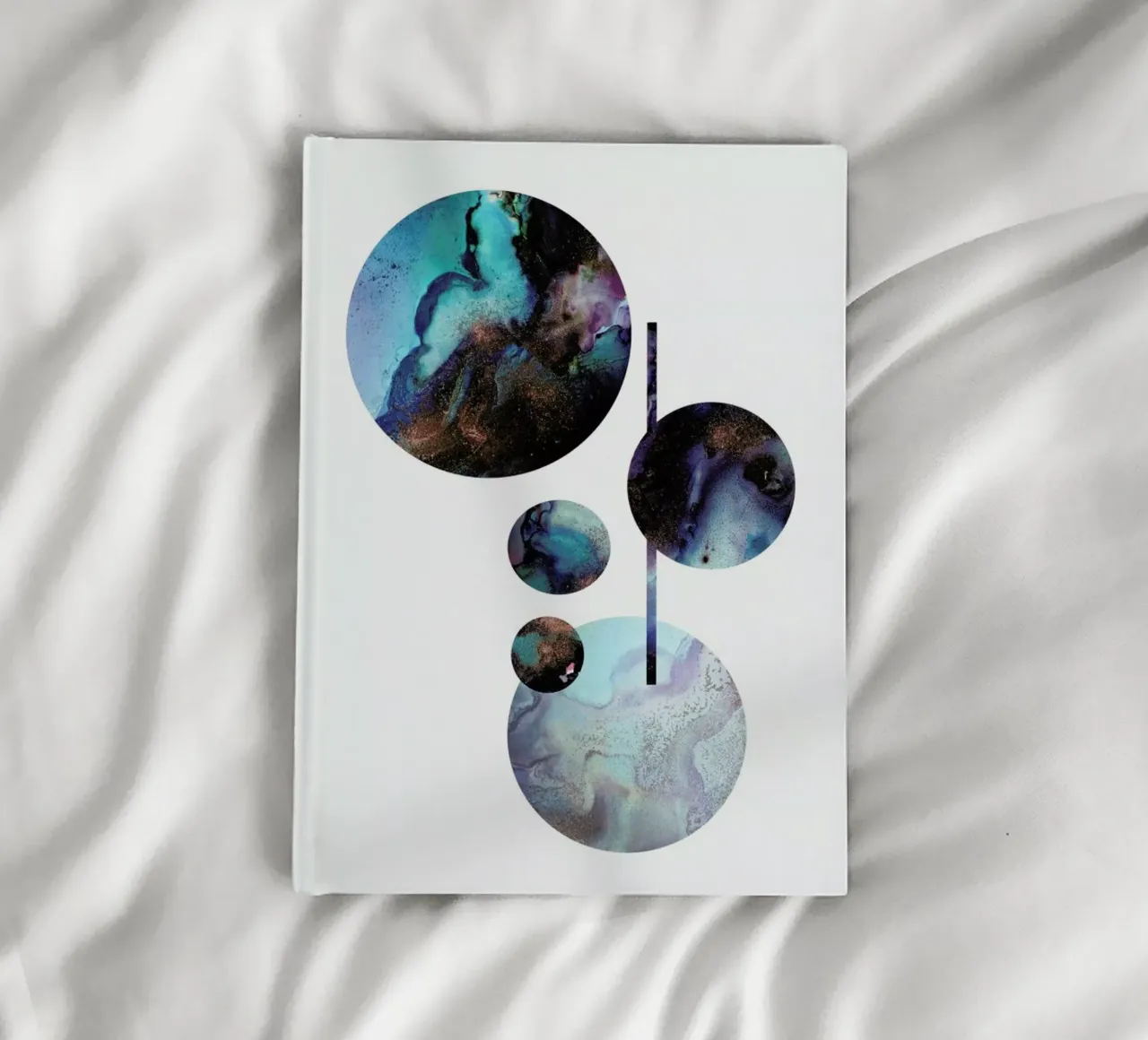 Rashid notebook by Larissa van der Laan