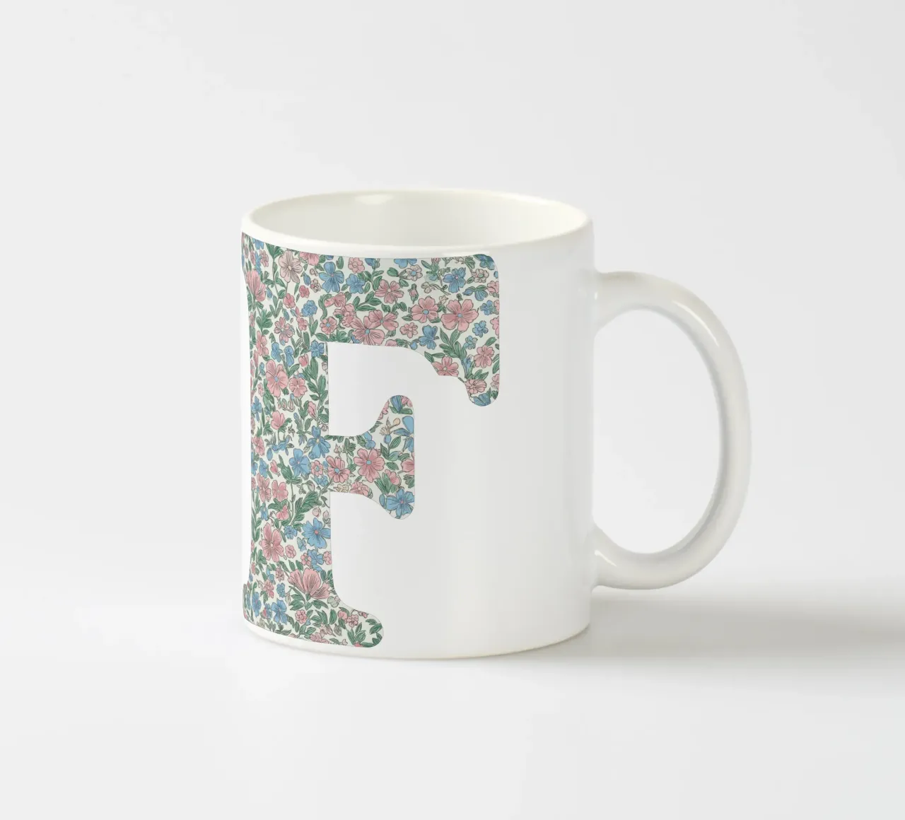 Floral F tazza in ceramica da KidzStudio