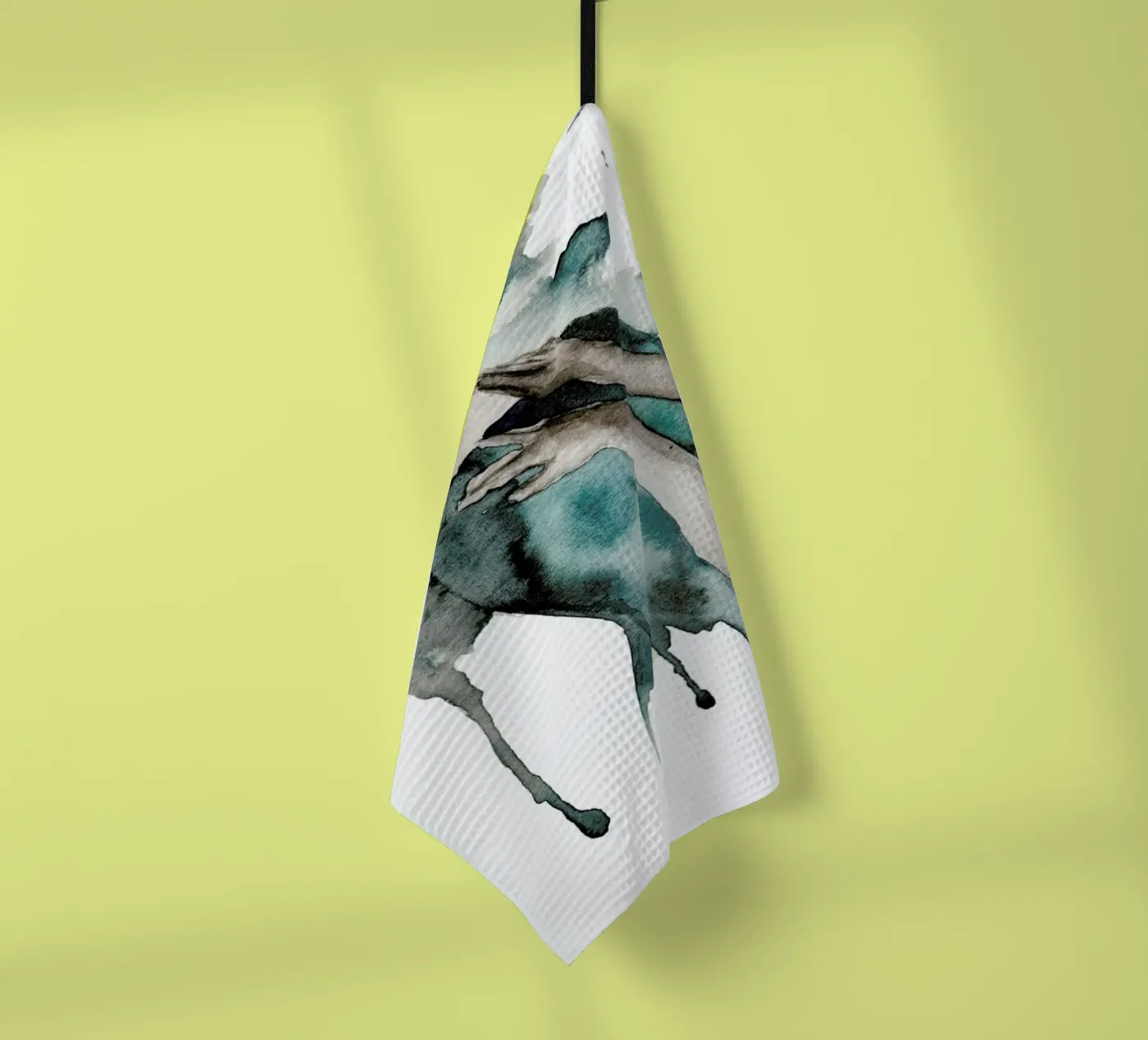 Storm Clouds Geschirrtuch von Larissa van der Laan