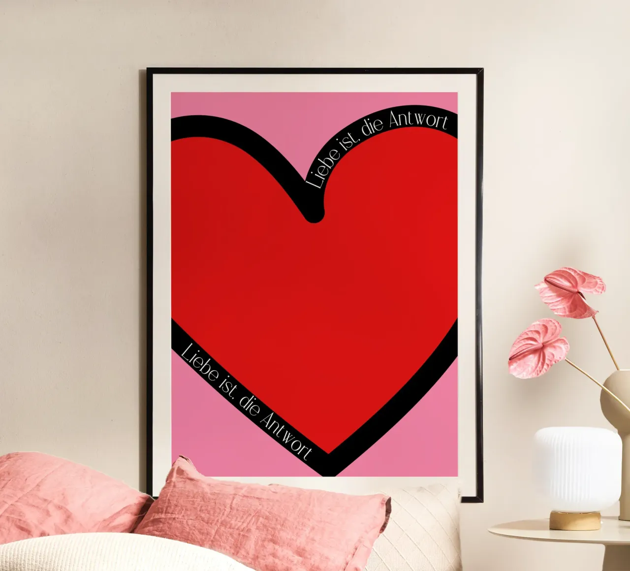 L'amour est la réponse Typographie Déclaration moderne poster avec cadre en aluminium de HummelBär
