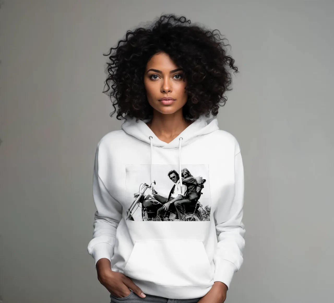 Clint Eastwood & Sondra Locke in 'The Gauntlet' felpa con cappuccio da Gallery Print and Art Limited