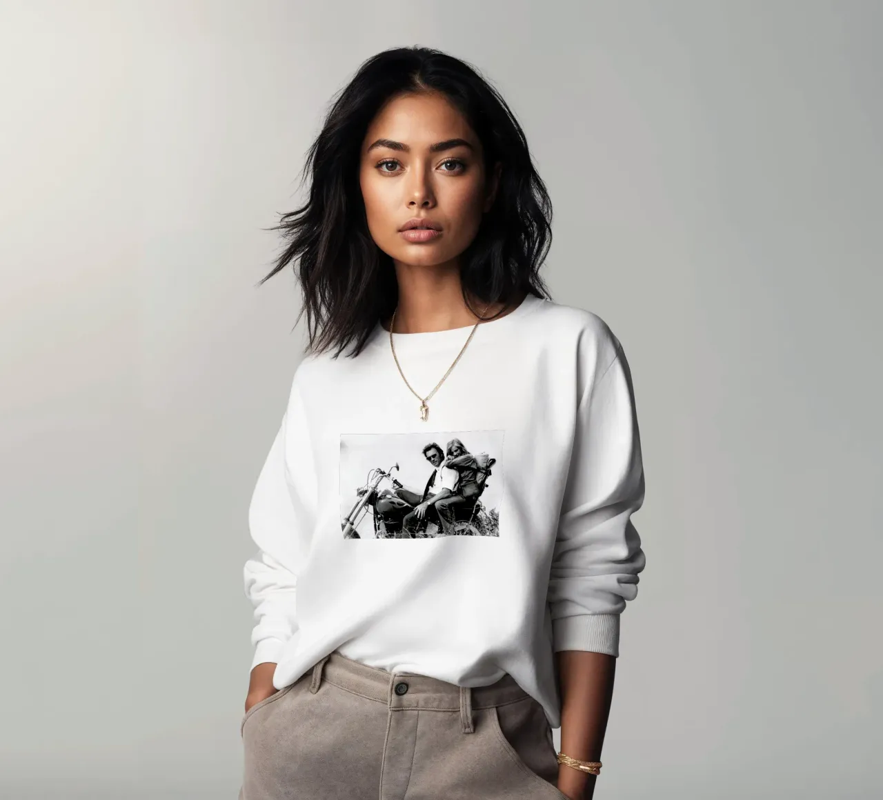 Clint Eastwood & Sondra Locke in 'The Gauntlet' felpa da Gallery Print and Art Limited