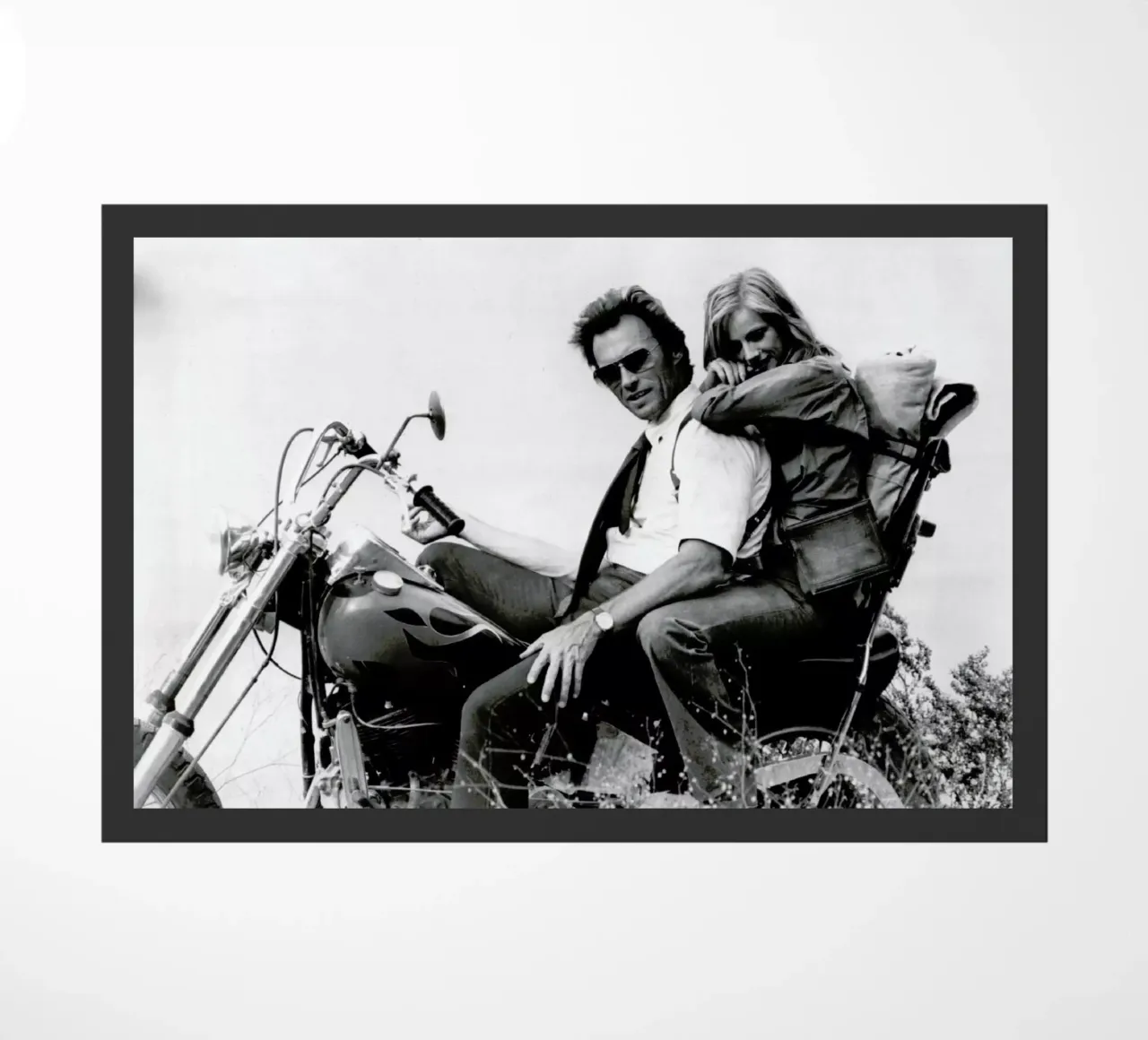 Clint Eastwood & Sondra Locke in 'The Gauntlet' zerbino da Gallery Print and Art Limited