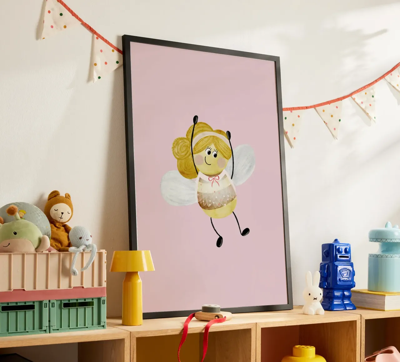 Asilo nido Betty l'ape poster con telaio in legno da HummelBär